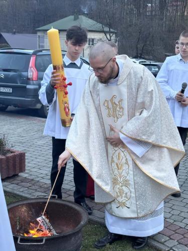 5b7b5ba9-b529-4808-b921-073607209251