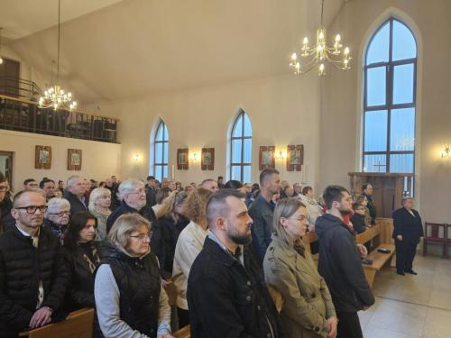 d4054d01-0775-4b03-a93a-dacac804901b