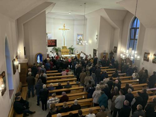 35297fe3-1a4a-4f95-a4c3-00a15476a527